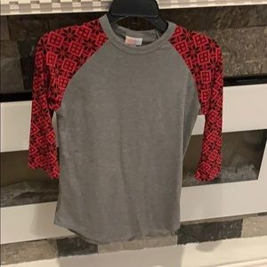 Lularoe tee